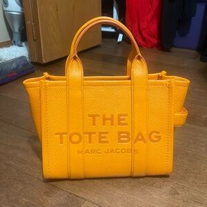 Marc Jacobs Leather “The Tote Bag”